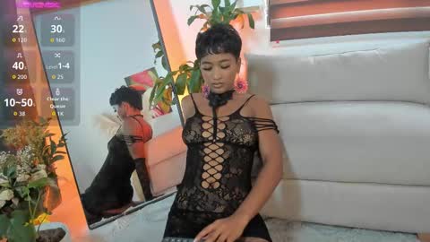 Snapshot of julieta__cooper chatting on October 15, 4:53 pm Juli online show from October 15, 4:53 pm