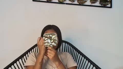 Snapshot of julieta_aguilar chatting on October 3, 7:19 pm Juli online show from October 3, 7:19 pm
