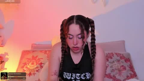 Juli  online show from October 24, 3:57 am