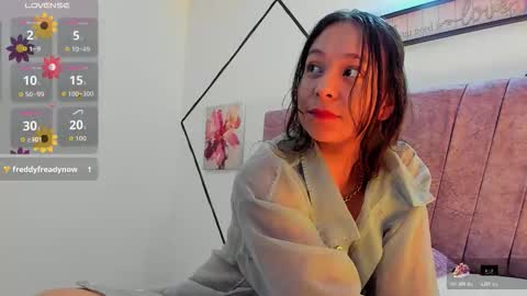 Snapshot of julieta_lein chatting on October 20, 11:30 pm Julieta online show from October 20, 11:30 pm