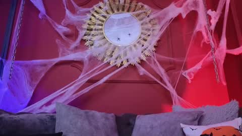  Julieta  online show from October 22, 12:10 pm