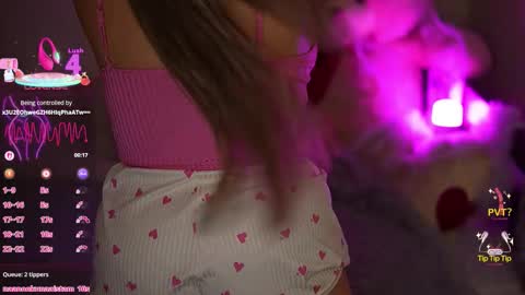 J U L I E T online show from October 29, 6:54 pm