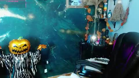    online show from October 25, 6:43 am