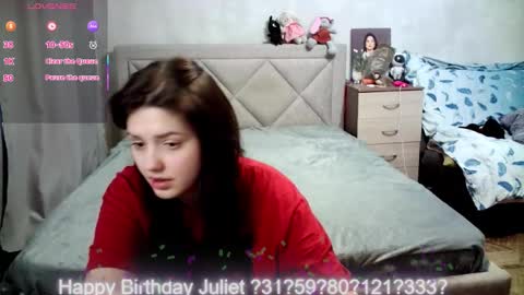 Julietkitty online show from March 17, 3:32 am