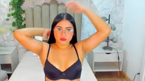 julietta_ross online show from February 14, 11:56 am