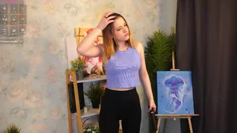 Mia online show from February 23, 3:18 am