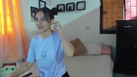 juliette online show from November 10, 6:25 pm