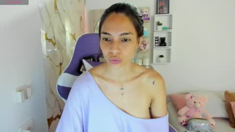 juliette online show from May 4, 4:22 pm