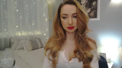 Snapshot of juliettesensual chatting on January 14, 3:26 pm JulietteSensual online show from January 14, 3:26 pm