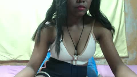 Snapshot of justlhot chatting on October 21, 5:00 am Justlhot online show from October 21, 5:00 am
