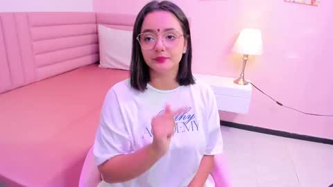 Kyelie online show from September 24, 8:19 pm