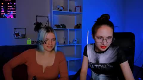 kaela_spell_ online show from October 13, 8:33 pm