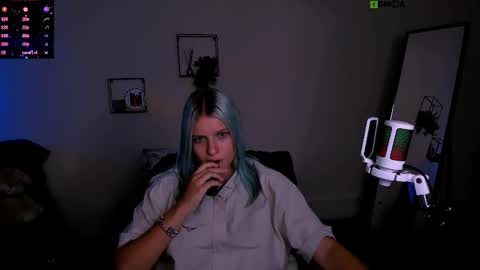 kaela_spell_ online show from September 15, 10:23 am