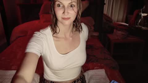 Kailee Smile online show from December 5, 4:56 am