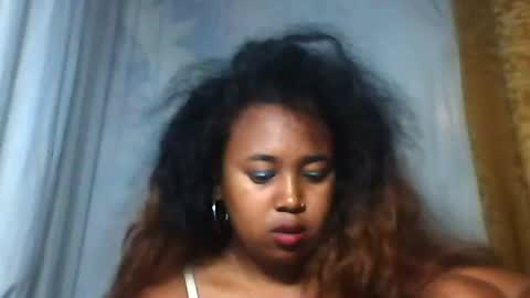 kaillah online show from November 20, 6:36 am