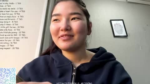Sakura online show from April 30, 11:52 pm