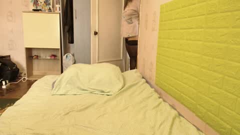 Snapshot of kameliy666 chatting on January 8, 1:09 pm Kameliy666 online show from January 8, 1:09 pm