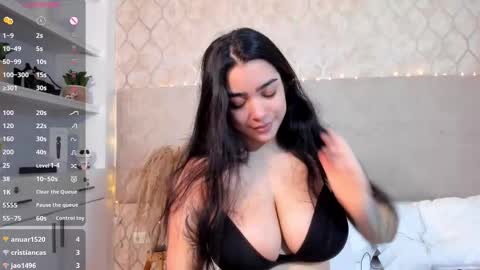 Kamila Betancourt online show from October 30, 2:51 pm