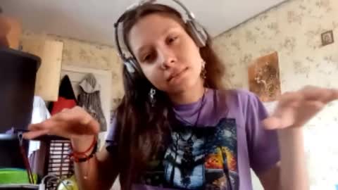 Mari  Simmons online show from September 12, 8:56 am