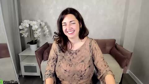 kandy_balls online show from October 3, 11:10 pm