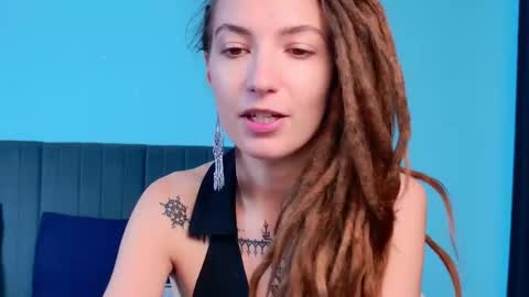 Kara online show from October 19, 7:38 pm