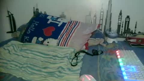 Snapshot of kardi_vaughn78 chatting on February 9, 8:22 am Kardi Vaughn online show from February 9, 8:22 am