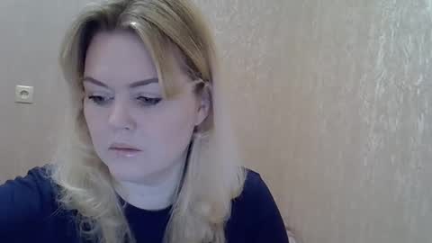 karennelsonx online show from February 28, 10:52 am