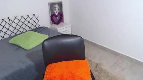 Snapshot of karla_charloby chatting on September 26, 3:20 pm Karla online show from September 26, 3:20 pm