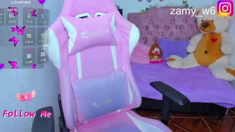 karla online show from February 12, 11:01 am