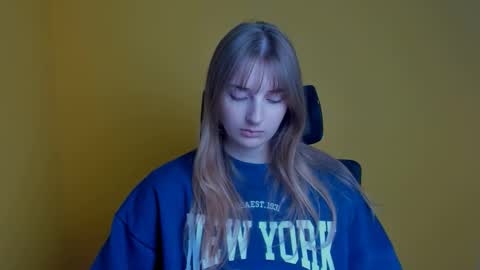 Karla online show from September 25, 11:09 am