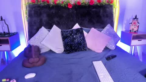 Snapshot of karla_gonzaless chatting on December 3, 3:55 pm Karla Gonzaless online show from December 3, 3:55 pm