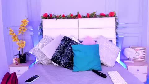 Snapshot of karla_gonzaless chatting on March 11, 6:52 pm Karla Gonzaless online show from March 11, 6:52 pm