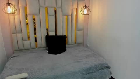 Snapshot of karla_hernandez chatting on January 24, 11:04 am Karla online show from January 24, 11:04 am