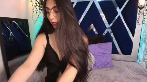 Snapshot of karla_hernandez chatting on September 26, 11:19 am Karla online show from September 26, 11:19 am