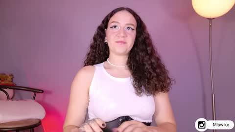 Snapshot of karla_project chatting on March 1, 1:43 am Goddess Karla online show from March 1, 1:43 am