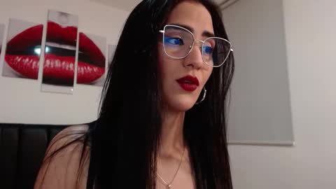 Snapshot of karlota_hank chatting on October 20, 10:57 pm Karlis online show from October 20, 10:57 pm