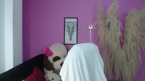 Snapshot of karlye_hot chatting on October 9, 2:48 am KARLYE online show from October 9, 2:48 am
