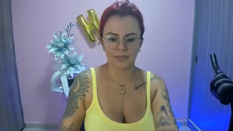 kAROL MILF   online show from December 31, 12:00 am
