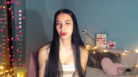 Kira online show from October 25, 2:41 am