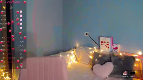 Kira online show from December 5, 2:22 am