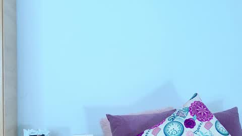 Snapshot of karolinahil chatting on December 20, 3:14 am karolinahill online show from December 20, 3:14 am