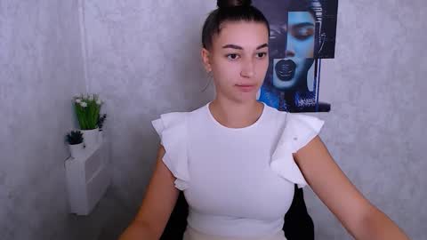 Snapshot of karolinamex_ chatting on September 12, 8:23 am Karolina online show from September 12, 8:23 am