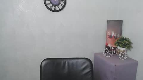 Snapshot of karolinamex_ chatting on February 19, 6:55 am Karolina online show from February 19, 6:55 am