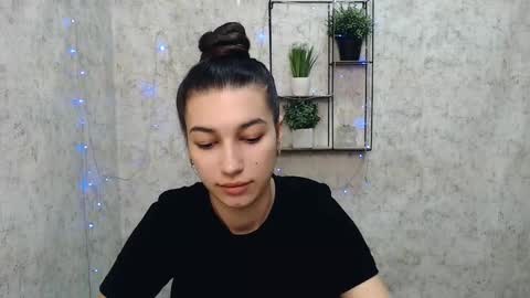 Snapshot of karolinamex_ chatting on February 15, 6:44 am Karolina online show from February 15, 6:44 am
