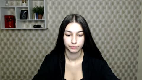 Snapshot of karolinamex_ chatting on December 27, 7:35 pm Karolina online show from December 27, 7:35 pm
