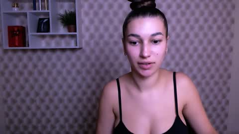 Snapshot of karolinamex_ chatting on October 2, 5:45 am Karolina online show from October 2, 5:45 am