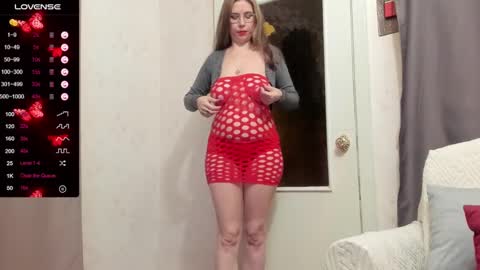 Snapshot of karolinecher chatting on February 16, 2:10 pm Karoline online show from February 16, 2:10 pm