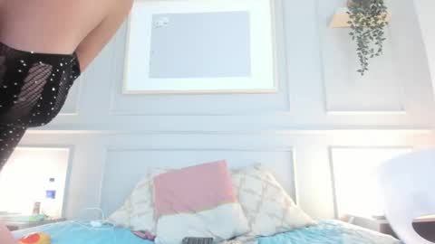 Snapshot of kary_bm chatting on October 14, 9:39 pm Kary online show from October 14, 9:39 pm