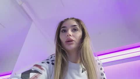 Kasey online show from February 15, 8:19 pm