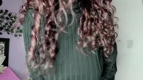 kassandra james online show from January 27, 2:20 am